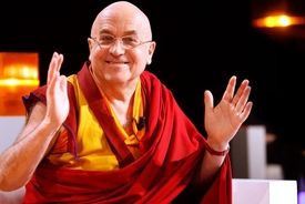 شادترین مرد جهان که حتی یک قدم هم برای دیگران برنداشته!