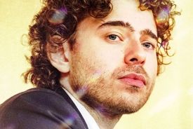 اولین میلیاردر نسل زد | شِین کاپلان کیست؟